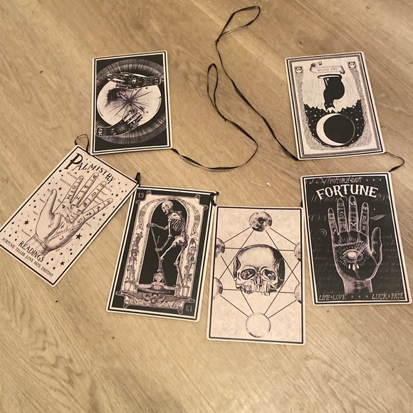 NWOT Palmistry Card Garland Banner - Picture 2 of 9